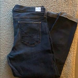 Woman’s Hudson Jeans cropped Harkin